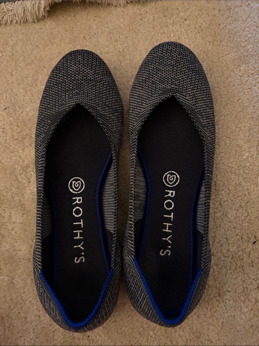 ROTHYS Grey Birdseye Knit Round Toe Ballet Flats Size 8 Washable